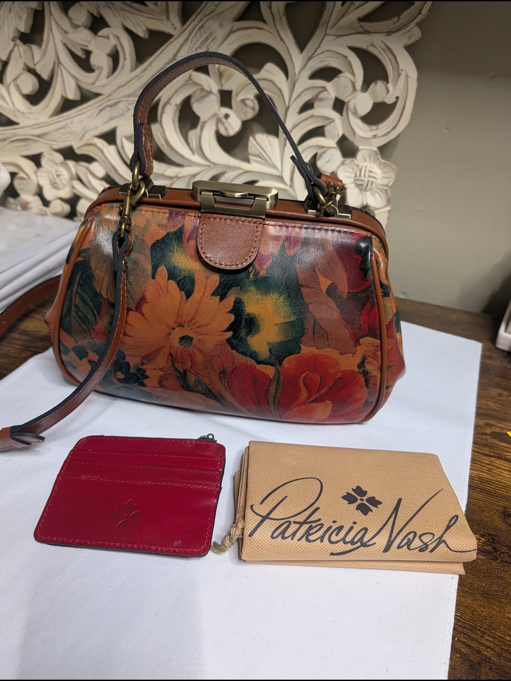 Patricia Nash Floral Leather Frame Satchel Multicolor &Red leather Card Wallet